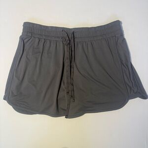 Travis Mathew Women's Moveknit Tie Golf Shorts Size Large Dark Gray Drawstring